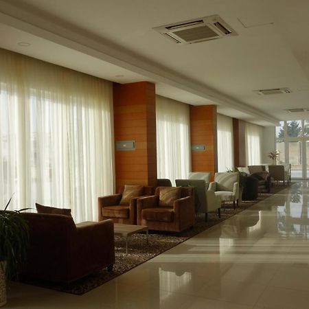Grand Tayba Hotel 塞拉莱 外观 照片