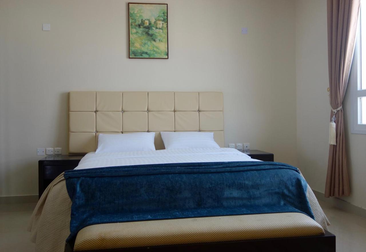 Grand Tayba Hotel 塞拉莱 外观 照片